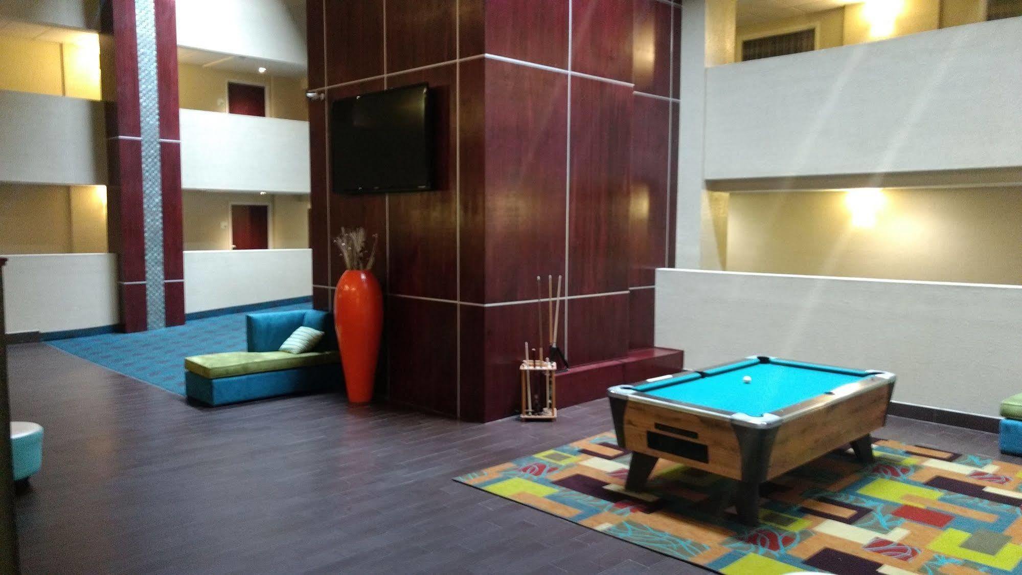 Holiday Inn Hotel & Suites Oklahoma City North By Ihg Экстерьер фото